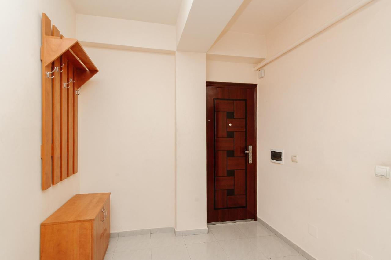 Elite Rent Anestiade Apartment คีชีเนา ภายนอก รูปภาพ